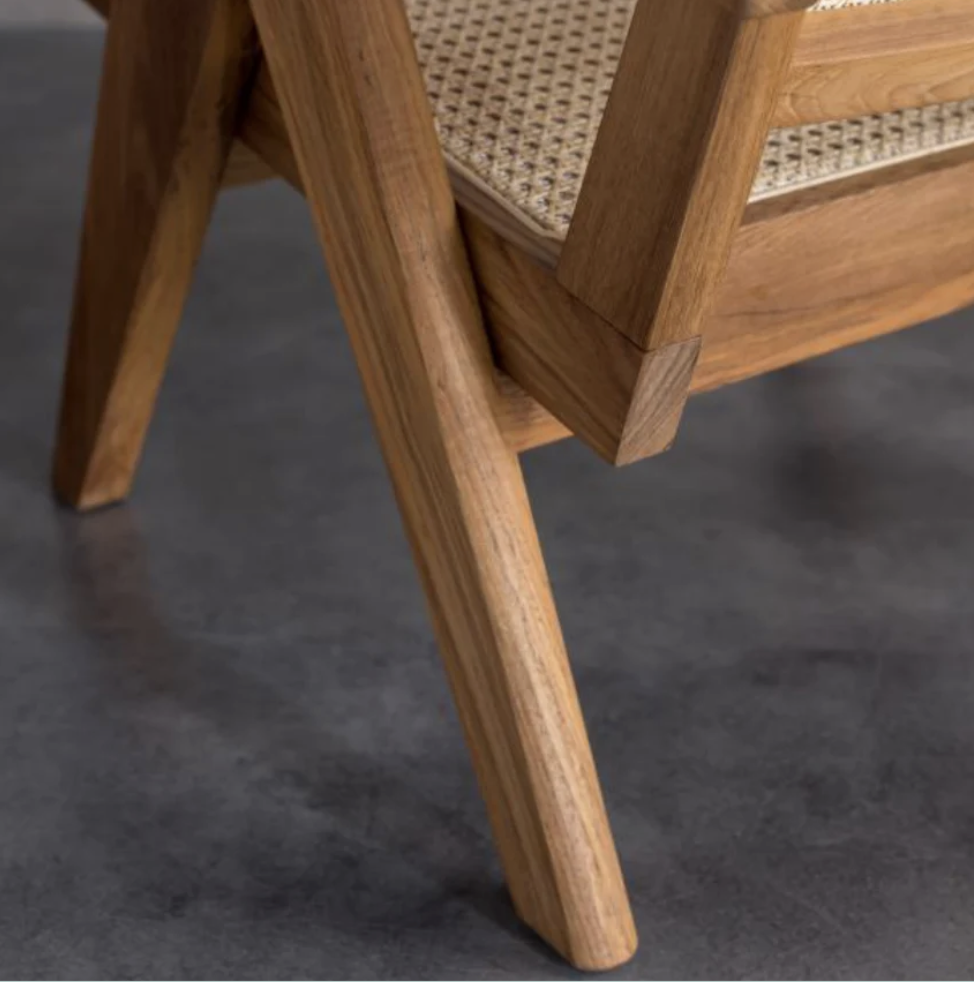 ARMCHAIR_V087