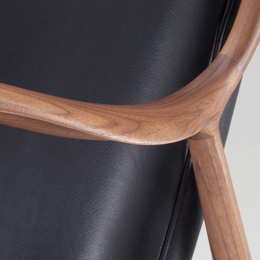 ARMCHAIR_V028