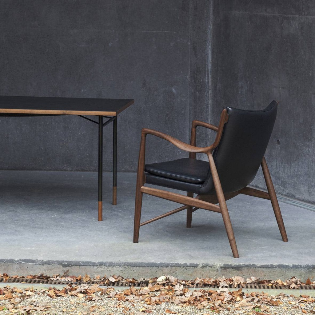 ARMCHAIR_V028