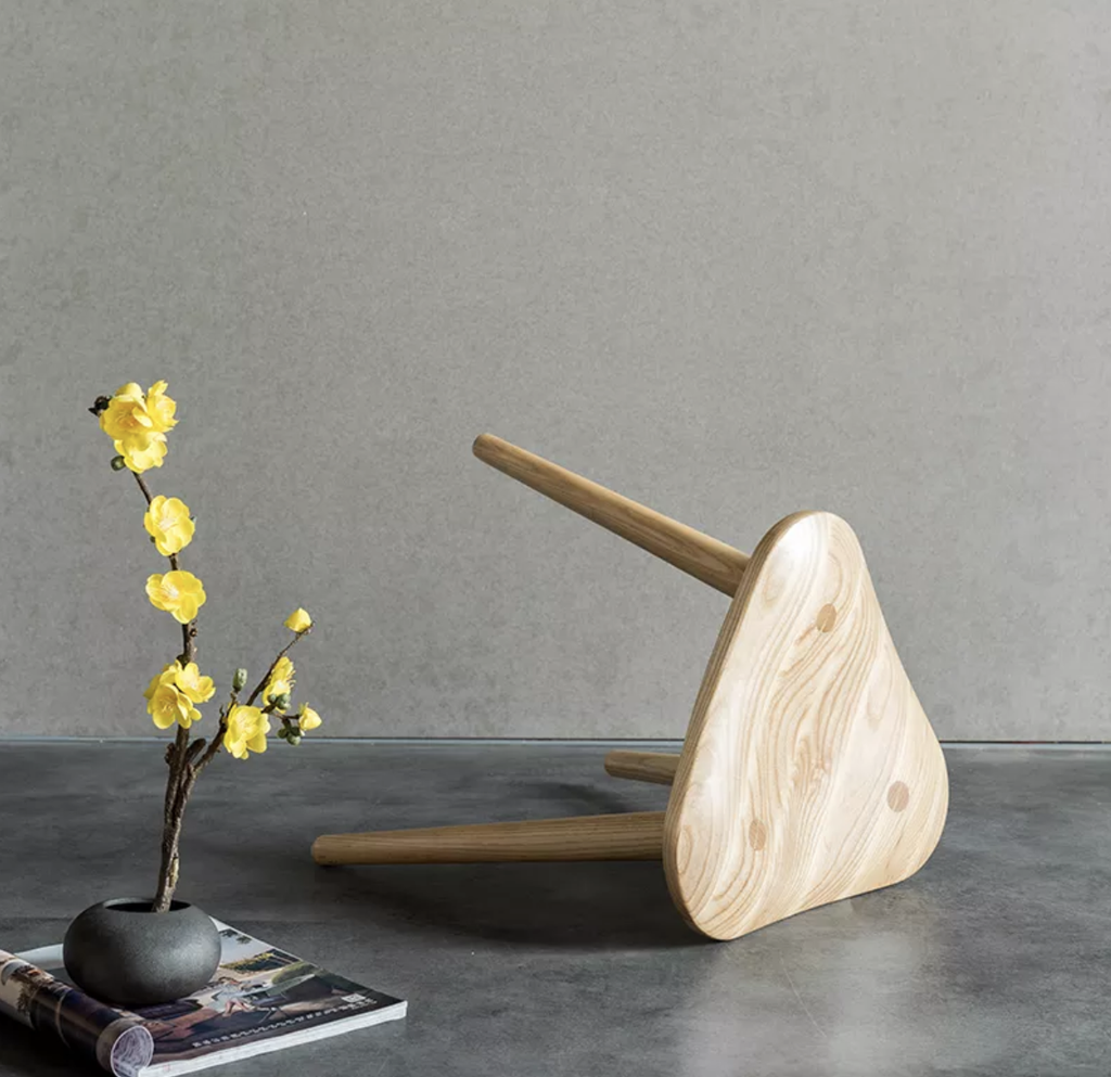 STOOL_V053
