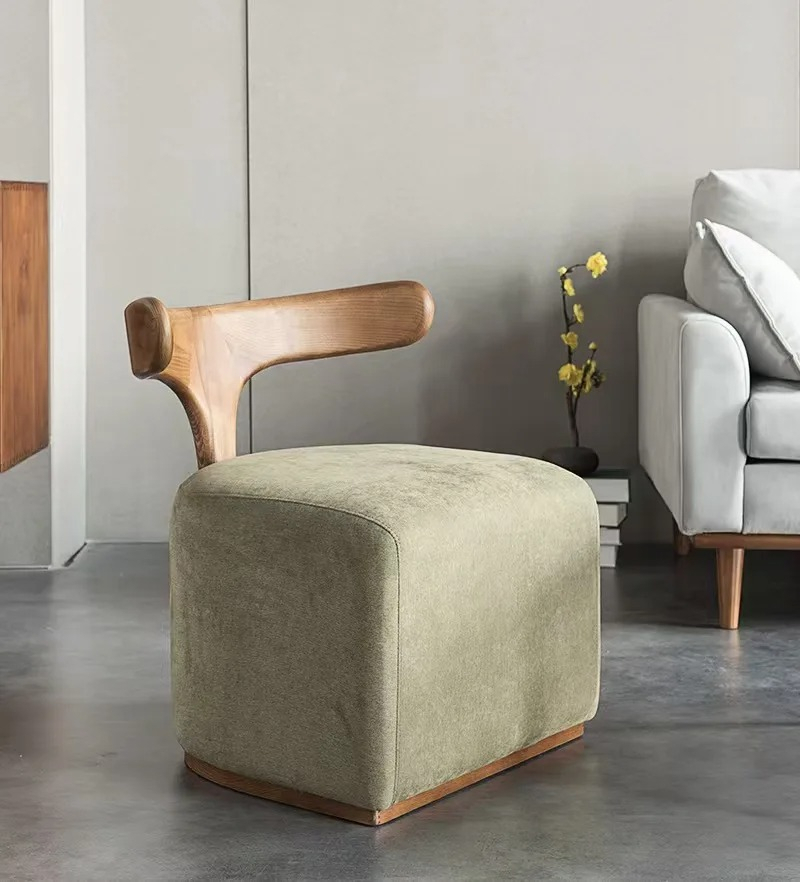 ARMCHAIR_V033